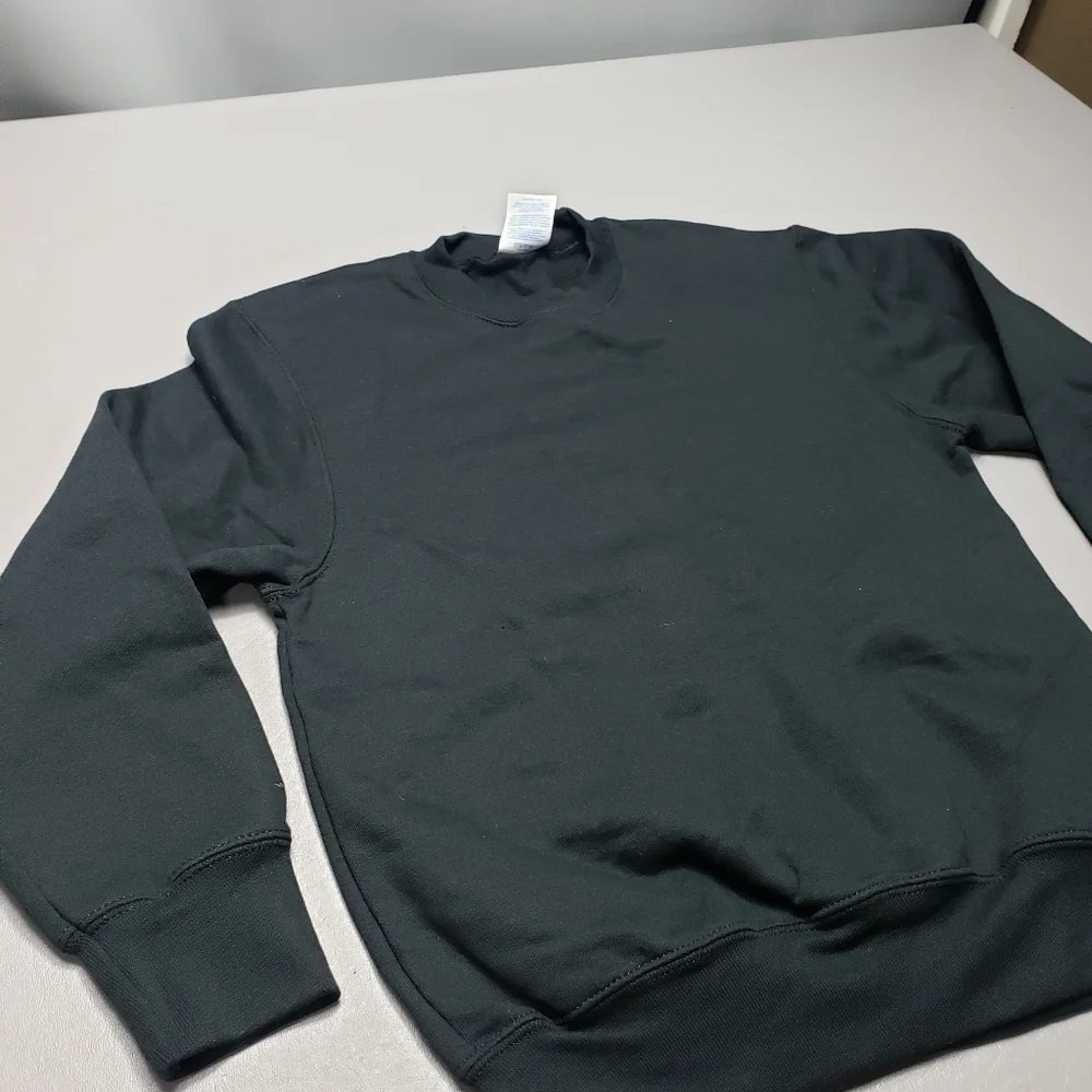 port and company basic black sweater kids gender neutral size medium